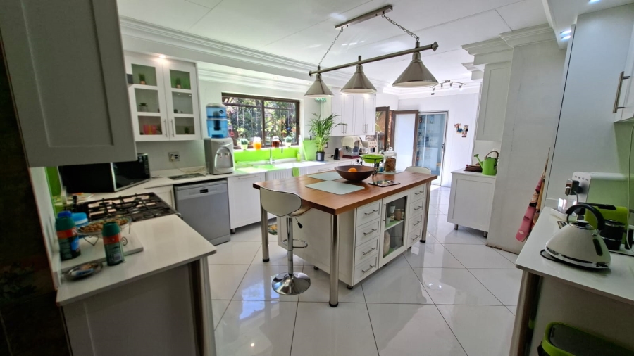 5 Bedroom Property for Sale in Rietvly A H North West